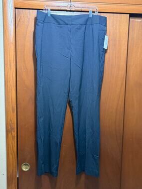 Chaus Women's Pinstripe Pull On Dress Pants Size 16W Black Straight Leg NWT